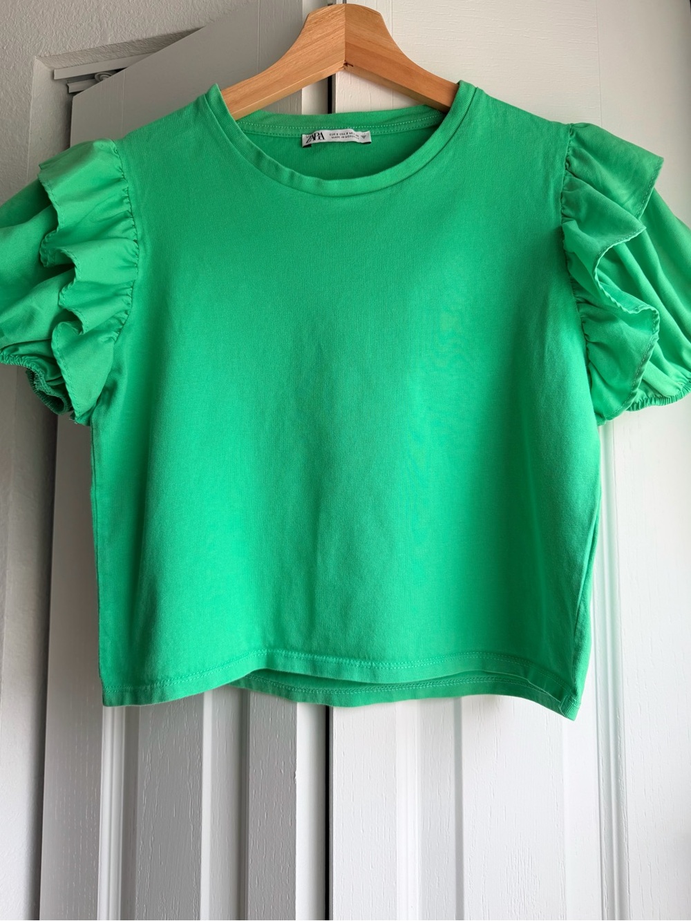 Zara Bright Green Ruffle Sleeve Tee